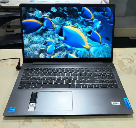 I3 lenovo ideapad 15"